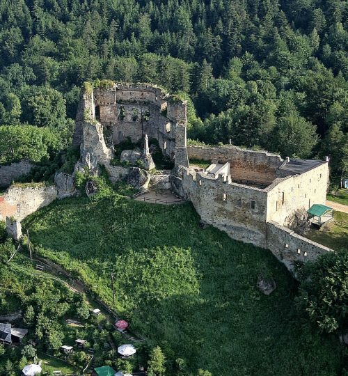 Zamek Kamieniec w Korczynie-Odrzykoniu